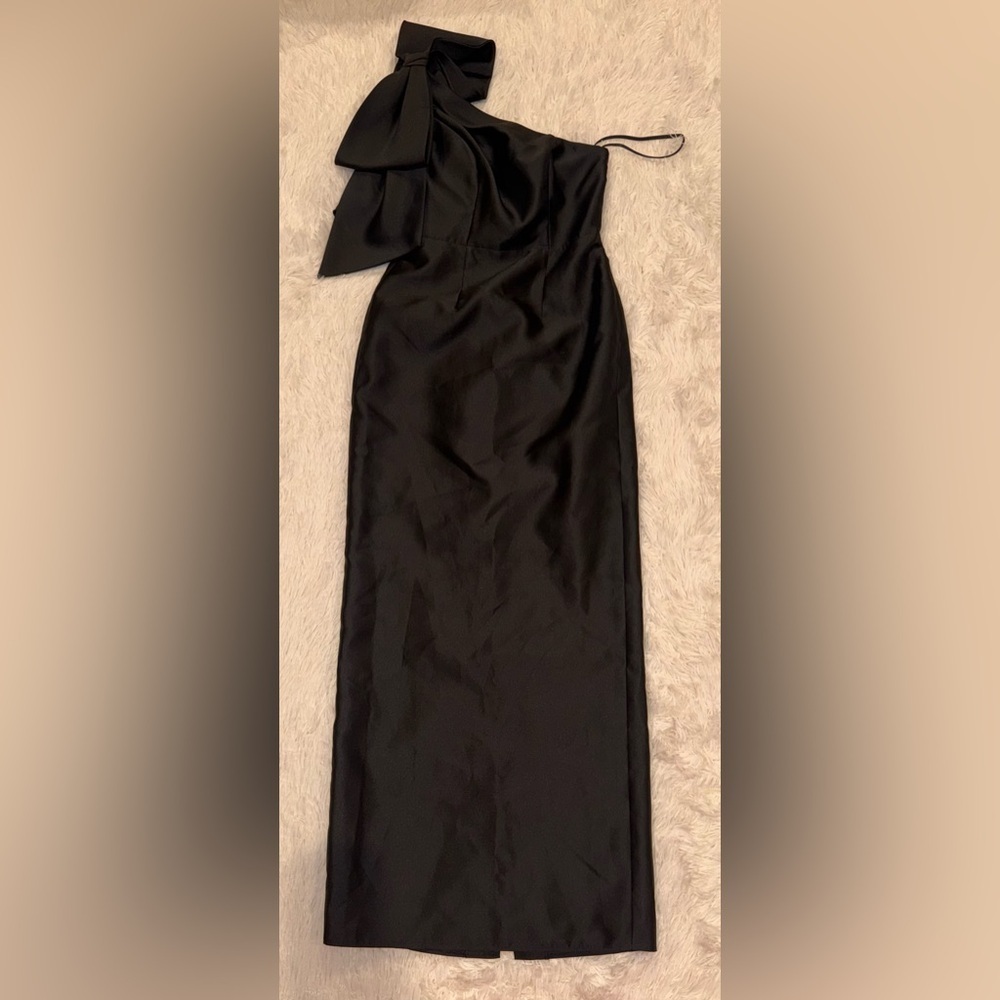 NEW Alfred Sung Bow Detail One-Shoulder Satin Twill Column Black Gown Sz 4 - Picture 3 of 7